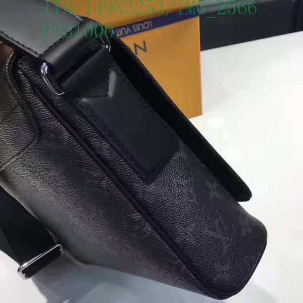 Louis Vuitton 1:1 Mirror Replica  Eclipse District PM Black LB11300411412