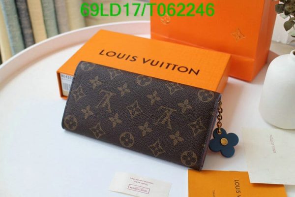 Louis Vuitton 1:1 Mirror Replica Emilie Wallet T062246531498