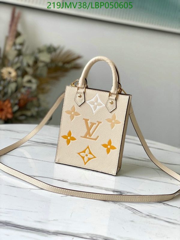 Louis Vuitton 1:1 Mirror Replica Empreinte Petit Sac Plat w/ Strap LBP0506053787