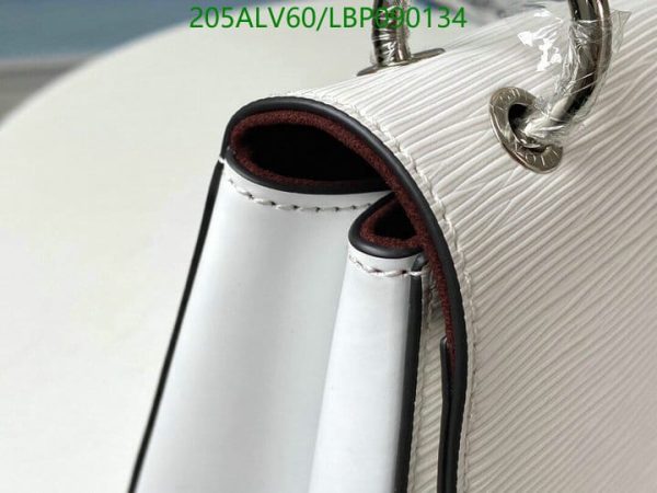 Louis Vuitton 1:1 Mirror Replica Epi Pochette Grenelle Seaside LBP0901344576