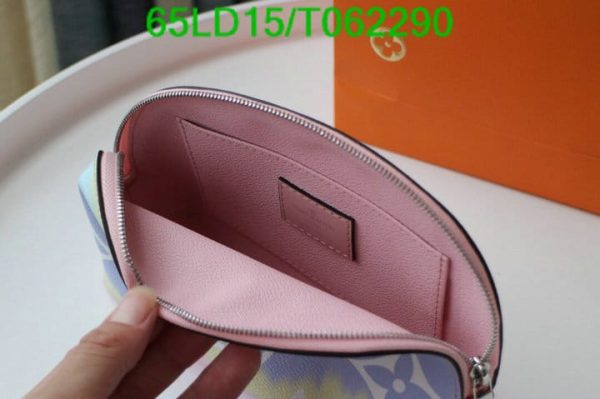 Louis Vuitton 1:1 Mirror Replica Escal Pochette Cosmetic Pouch T062290742349