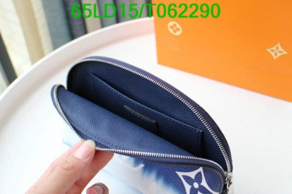 Louis Vuitton 1:1 Mirror Replica Escal Pochette Cosmetic Pouch T062290742349