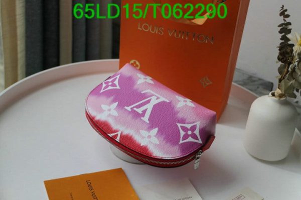 Louis Vuitton 1:1 Mirror Replica Escal Pochette Cosmetic Pouch T062290742349