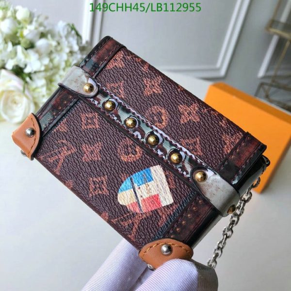 Louis Vuitton 1:1 Mirror Replica Essential Trunk Bag LB11295512967