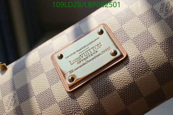 Louis Vuitton 1:1 Mirror Replica Eva Damier Azur Pochette Crossbody Bag LBP0825012654