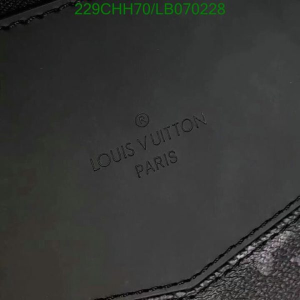 Louis Vuitton 1:1 Mirror Replica Explorer briefcase LB07022812458