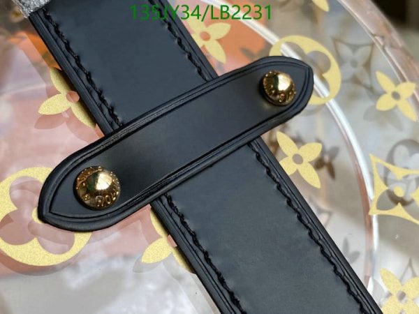 Louis Vuitton 1:1 Mirror Replica Facettes watch box LB22317645327