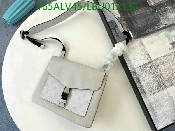 Louis Vuitton 1:1 Mirror Replica Flap messenger shoulder crossbody bag LBU0121362165