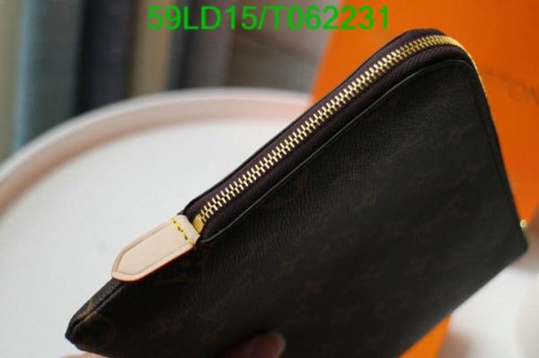 Louis Vuitton 1:1 Mirror Replica Fragment Cabas Light Pochette T062231563157