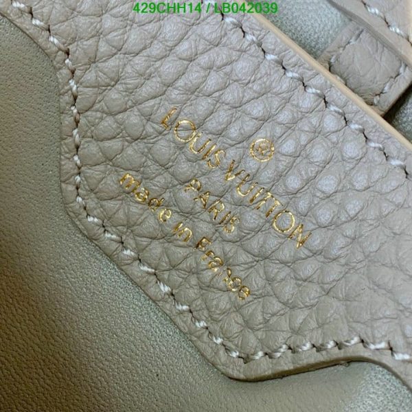 Louis Vuitton 1:1 Mirror Replica  Galet Taurillon Leather and Python Capucines BB Bag LB04203989564