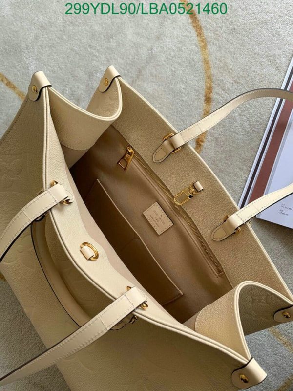 Louis Vuitton 1:1 Mirror Replica  Giant Creme Safron Onthego MM Bag LBA0521460193