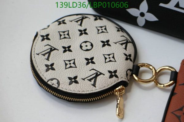 Louis Vuitton 1:1 Mirror Replica Giant Monogram Key Pouch LBP0106061789