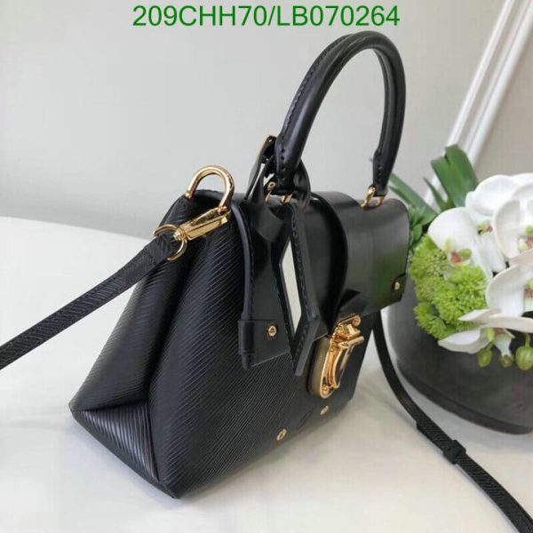 Louis Vuitton 1:1 Mirror Replica Glam Shoulder Bag LB07026494123