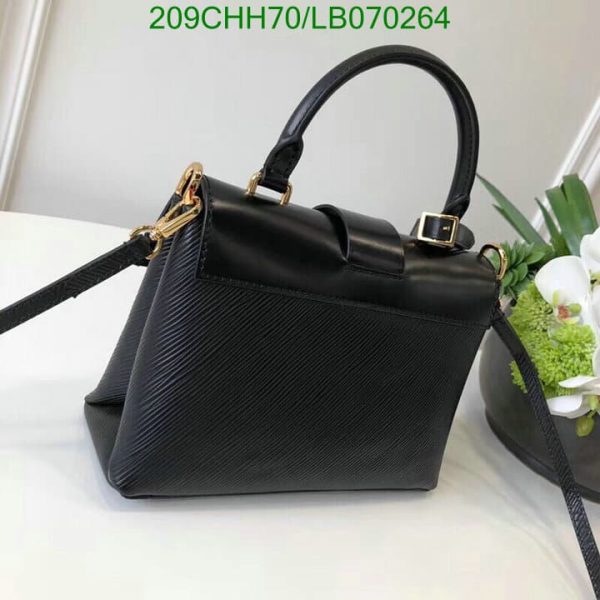 Louis Vuitton 1:1 Mirror Replica Glam Shoulder Bag LB07026494123