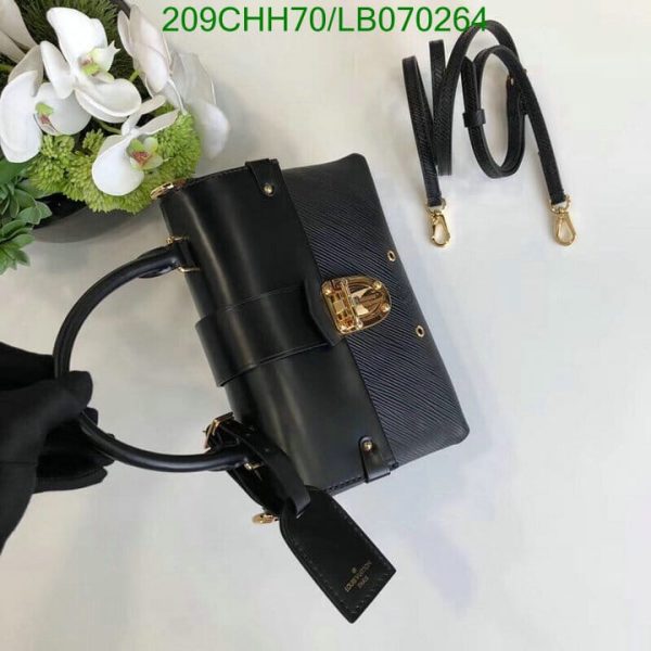 Louis Vuitton 1:1 Mirror Replica Glam Shoulder Bag LB07026494123