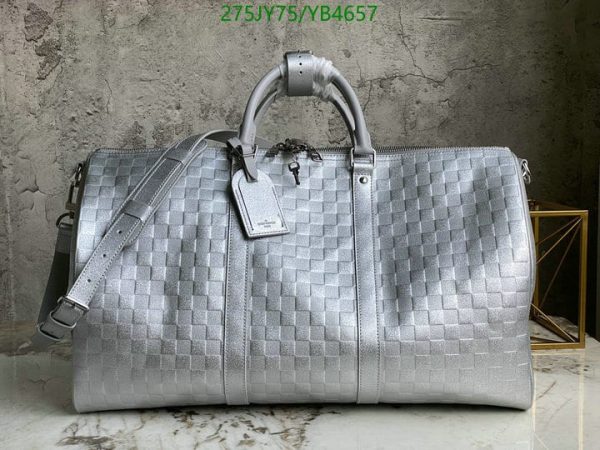 Louis Vuitton 1:1 Mirror Replica Glitter Silver checkered shoulder strap Silvery YB46579412345