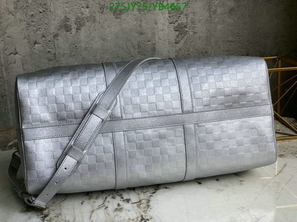 Louis Vuitton 1:1 Mirror Replica Glitter Silver checkered shoulder strap Silvery YB46579412345