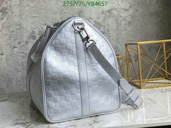 Louis Vuitton 1:1 Mirror Replica Glitter Silver checkered shoulder strap Silvery YB46579412345