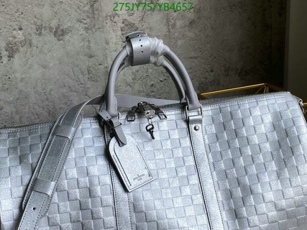 Louis Vuitton 1:1 Mirror Replica Glitter Silver checkered shoulder strap Silvery YB46579412345