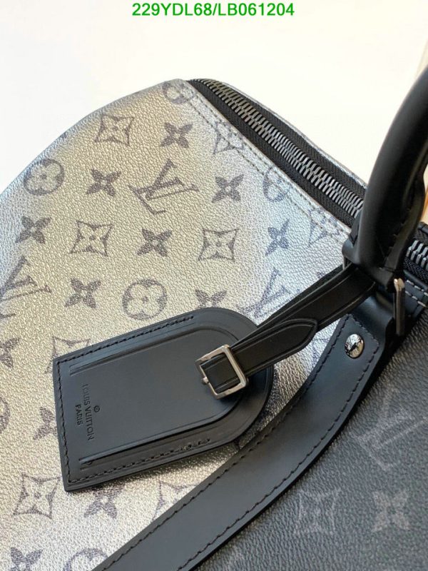 Louis Vuitton 1:1 Mirror Replica Grey Black Printed Louis Vuitton Duffie Bag LB06120494123