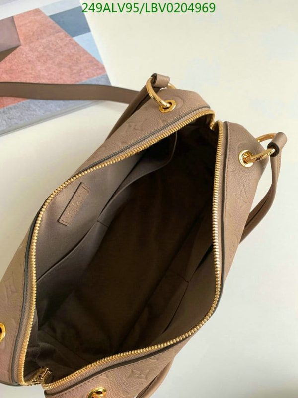 Louis Vuitton 1:1 Mirror Replica Hobo Bag LBV0204969850