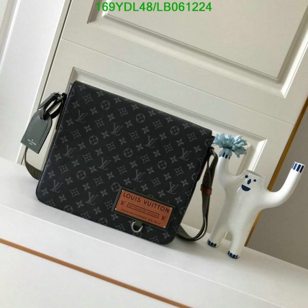 Louis Vuitton 1:1 Mirror Replica Leather Designer Side Bag LB06122431264