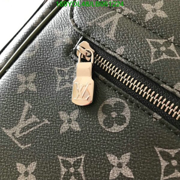 Louis Vuitton 1:1 Mirror Replica Leather Designer Side Bag LB06122431264