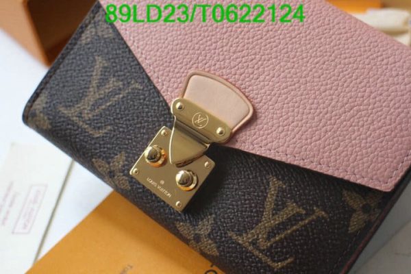 Louis Vuitton 1:1 Mirror Replica Leather Portefeuille Ariane Raisin Tri-Fold Wallet T062212431267