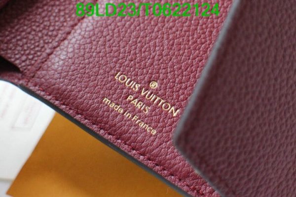 Louis Vuitton 1:1 Mirror Replica Leather Portefeuille Ariane Raisin Tri-Fold Wallet T062212431267