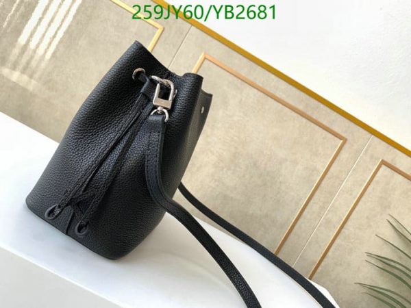 Louis Vuitton 1:1 Mirror Replica Lockme Bucket Bag Leather Nano YB26811978654