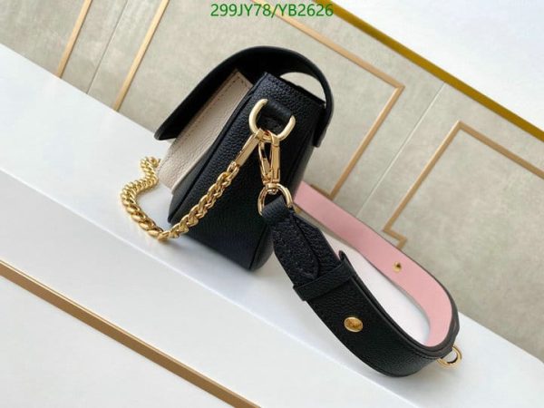 Louis Vuitton 1:1 Mirror Replica Lockme Tender YB26262878654