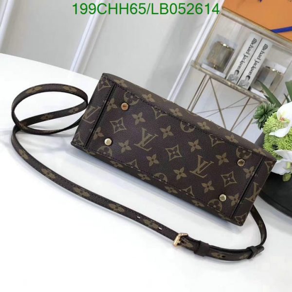 Louis Vuitton 1:1 Mirror Replica Locky BB Bag LB05261494123