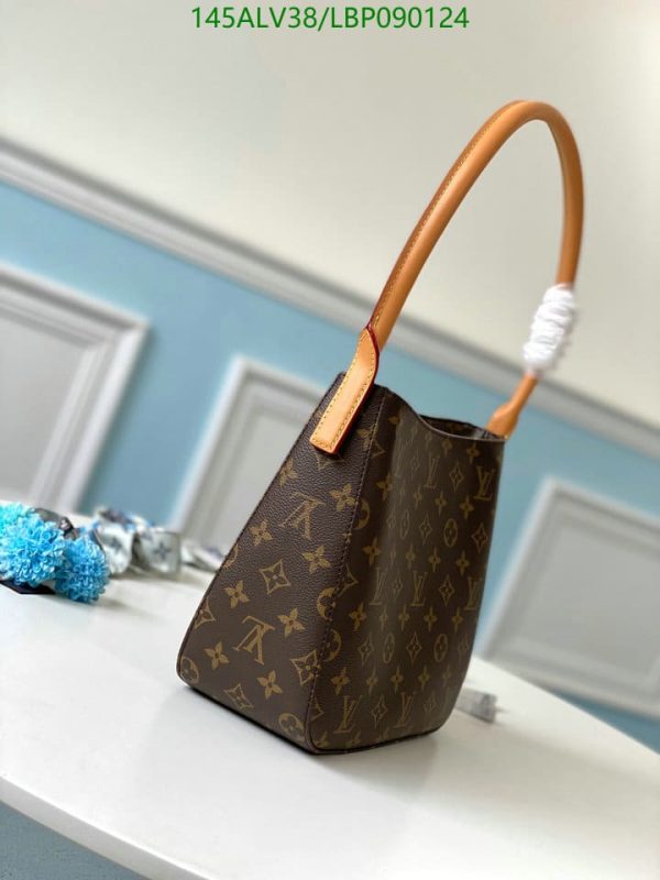 Louis Vuitton 1:1 Mirror Replica Looping MM shoulder bag LBP0901247682