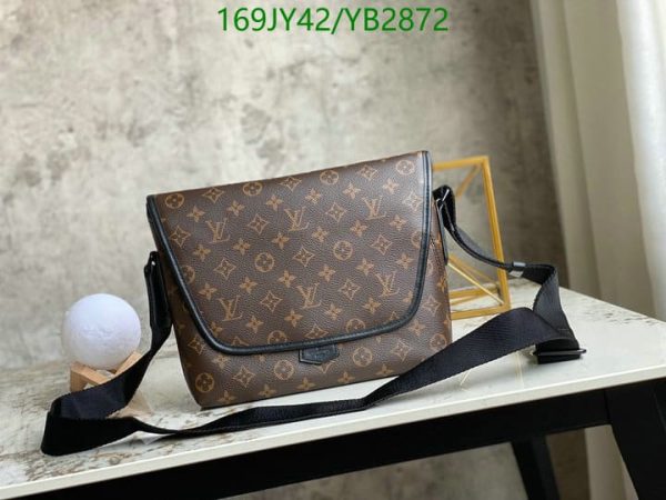 Louis Vuitton 1:1 Mirror Replica Magnetic Messenger Bag YB28721245896