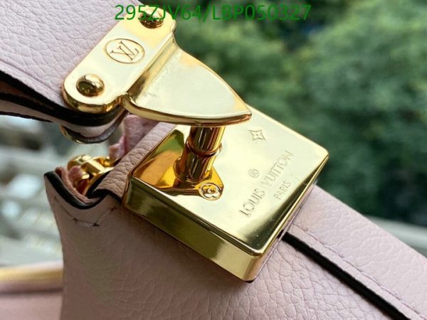 Louis Vuitton 1:1 Mirror Replica Marshmallow Bag LBP0503271256