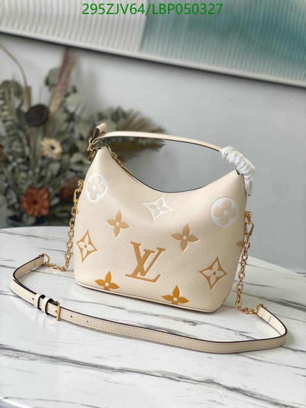 Louis Vuitton 1:1 Mirror Replica Marshmallow Bag LBP0503271256