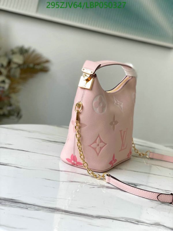 Louis Vuitton 1:1 Mirror Replica Marshmallow Bag LBP0503271256