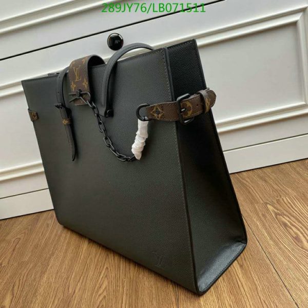 Louis Vuitton 1:1 Mirror Replica Menswear Collection LB05151141236