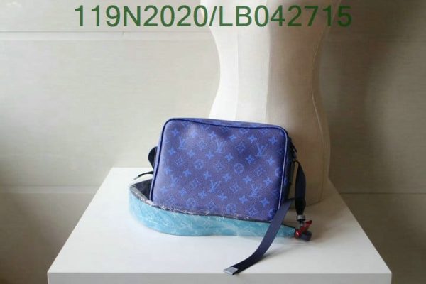 Louis Vuitton 1:1 Mirror Replica Messenger Bag LB04271512325