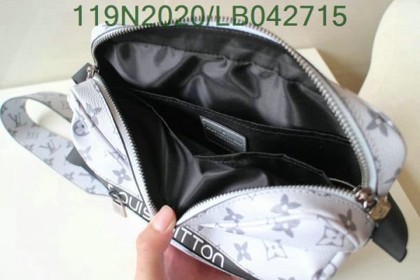 Louis Vuitton 1:1 Mirror Replica Messenger Bag LB04271512325