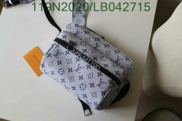 Louis Vuitton 1:1 Mirror Replica Messenger Bag LB04271512325