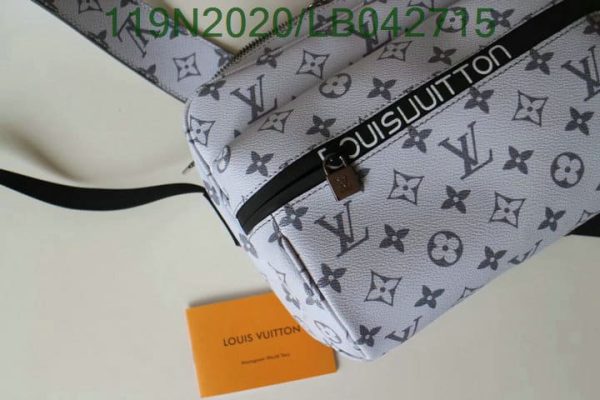 Louis Vuitton 1:1 Mirror Replica Messenger Bag LB04271512325