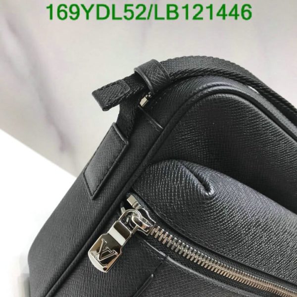 Louis Vuitton 1:1 Mirror Replica Messenger Bag LB12144676245