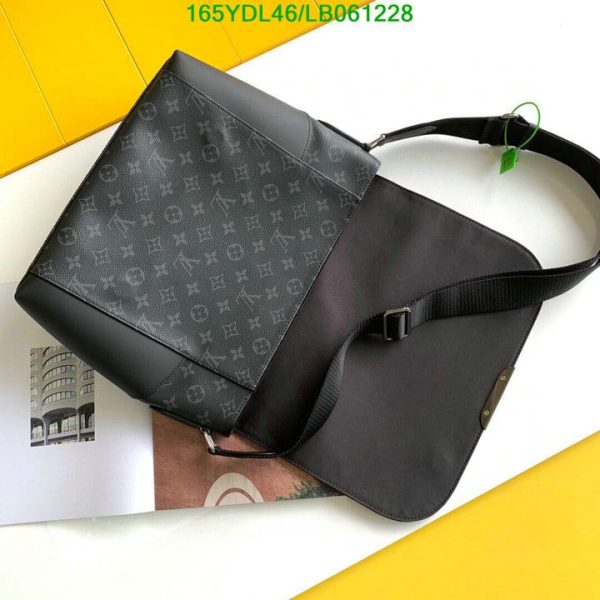 Louis Vuitton 1:1 Mirror Replica Messenger Explorer MM shoulder bag LB06122841237