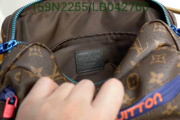 Louis Vuitton 1:1 Mirror Replica Messenger PM shoulder bag LB04276012369