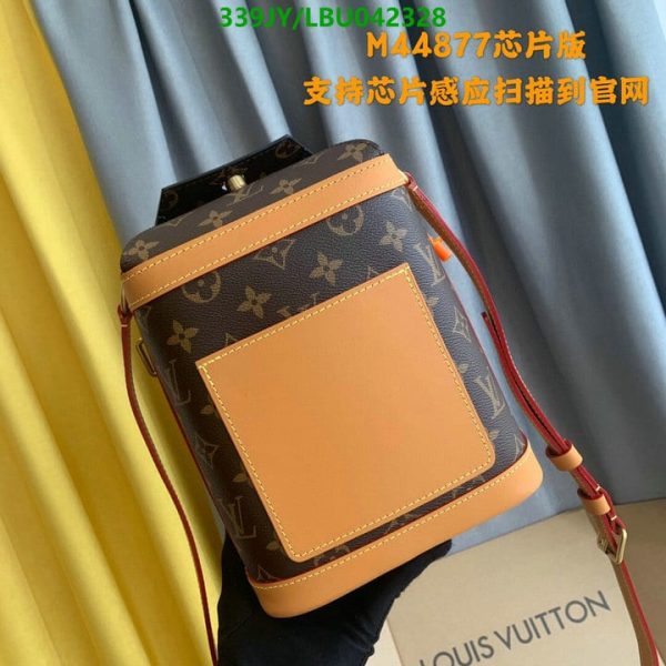 Louis Vuitton 1:1 Mirror Replica Milk Box Sling Bag LBU0423281257