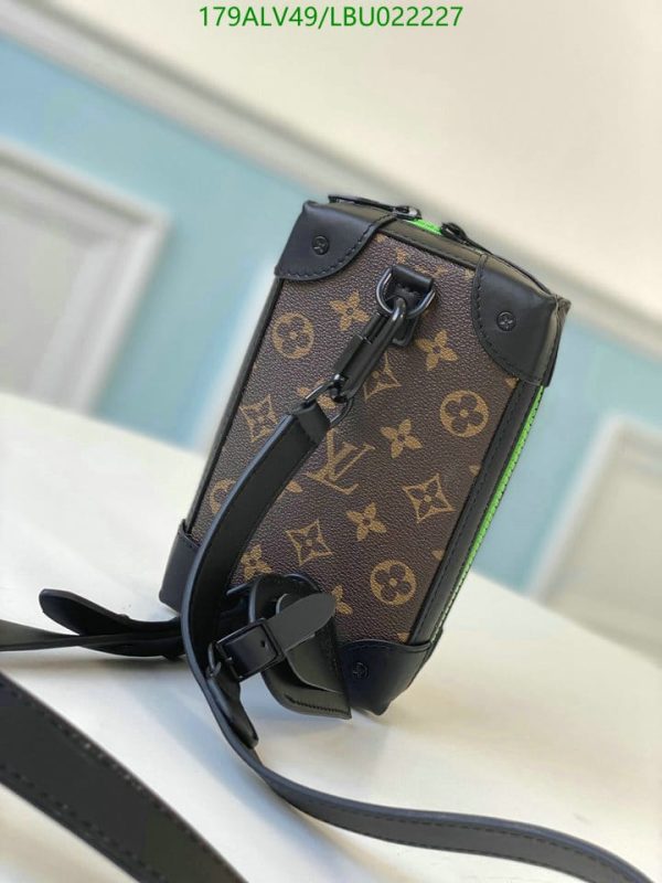 Louis Vuitton 1:1 Mirror Replica Monogram Soft Trunk Phone Box LBU0222277324