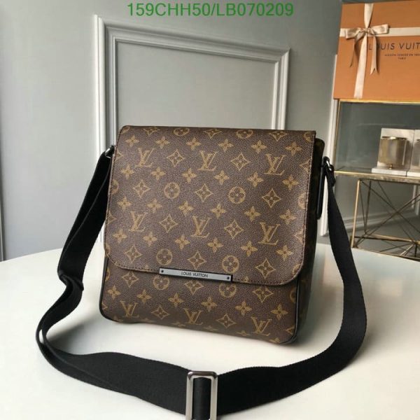 Louis Vuitton 1:1 Mirror Replica Monogram macacer District PM used  LB07020987905