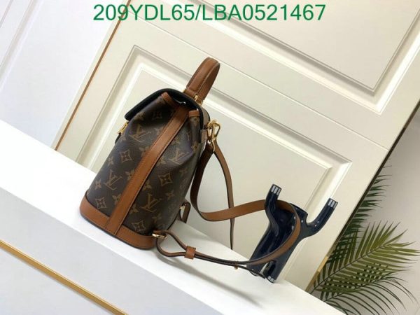 Louis Vuitton 1:1 Mirror Replica Montsouris MM Backpack LBA0521467272