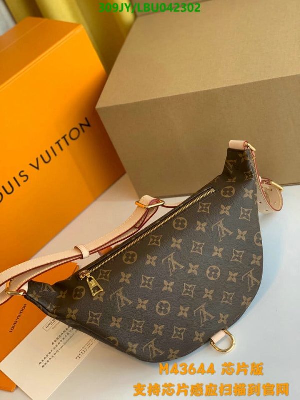 Louis Vuitton 1:1 Mirror Replica Montsouris backpack LBU0423021612